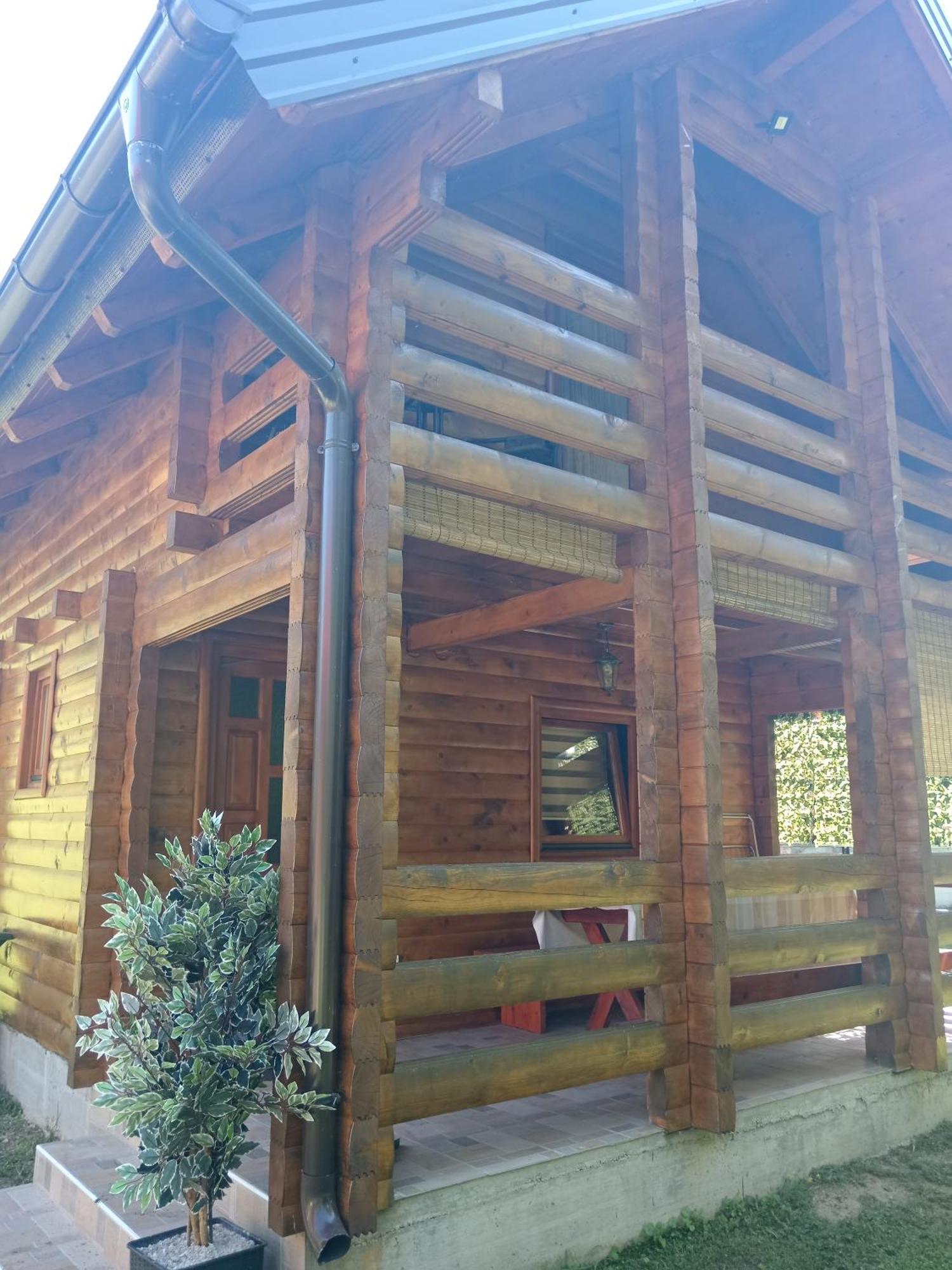 Apartmani Kajkut Banja Luka Bilik gambar